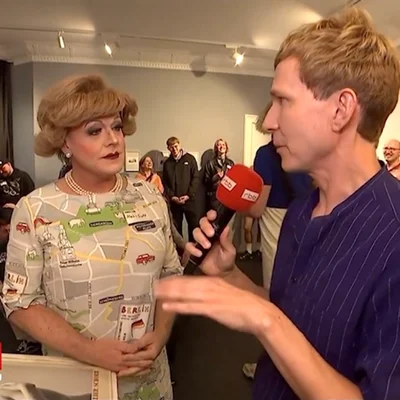 Margot Schlönzke und Arndt Breitfeld – Interview zur 100. KiezTour 2025 · © rbb Abendschau