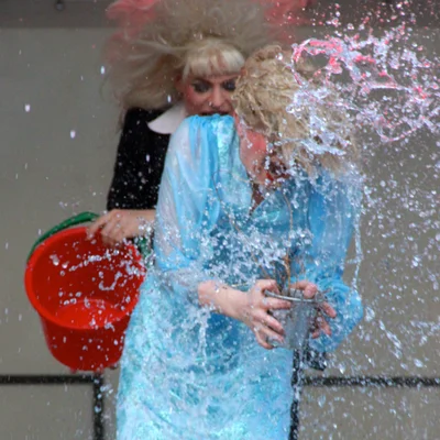 Margot Schlönzke und Giselle d'Apricot – Queensday 2014