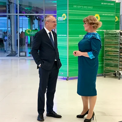 Volker Beck und Margot Schlönzke – Parlamentarischer Regenbogenabend der Grünen - Fraktionsebene im Bundestag 2017 · © David Schwanau